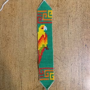 Beaded parrot designed Colombian bracelet NWOT